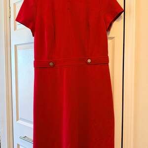 Talbots Italian Luxe Knit Bateau Cap Sleeve Sheath Dress w/Button Detail Red 12